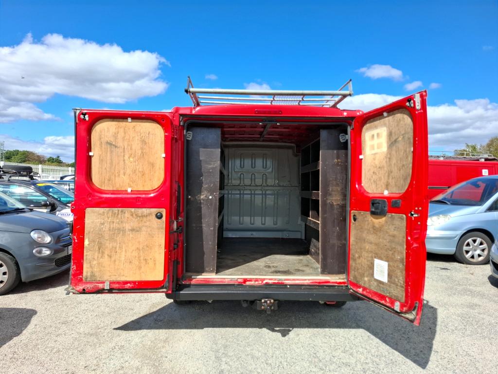 Peugeot BOXER TOLE 333 L1H1 BLUEHDI 120 S&S PRO 2021
