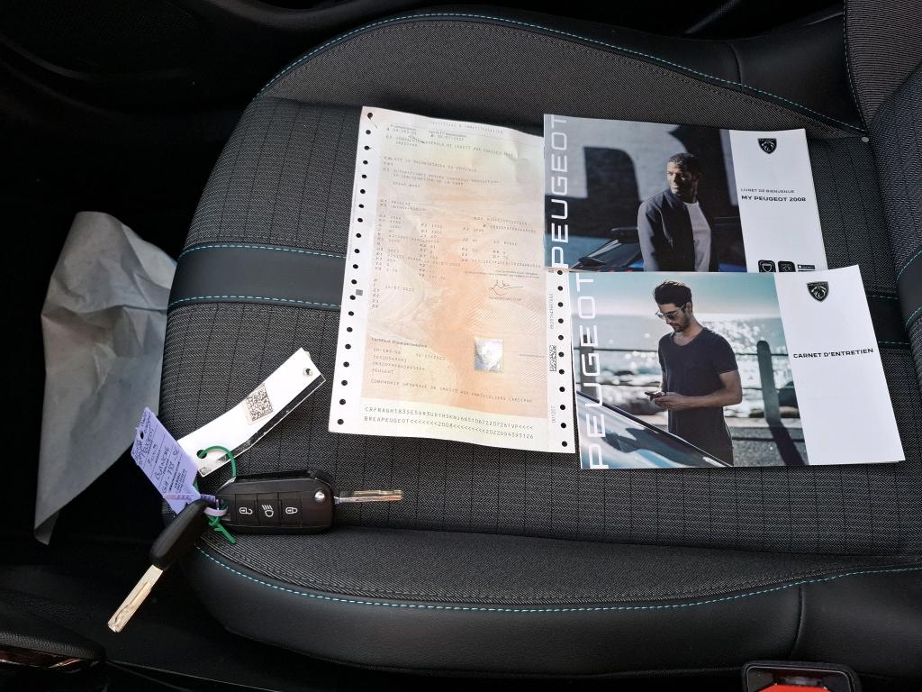 Peugeot 2008 BlueHDi 110 S&S BVM6 Allure 2022