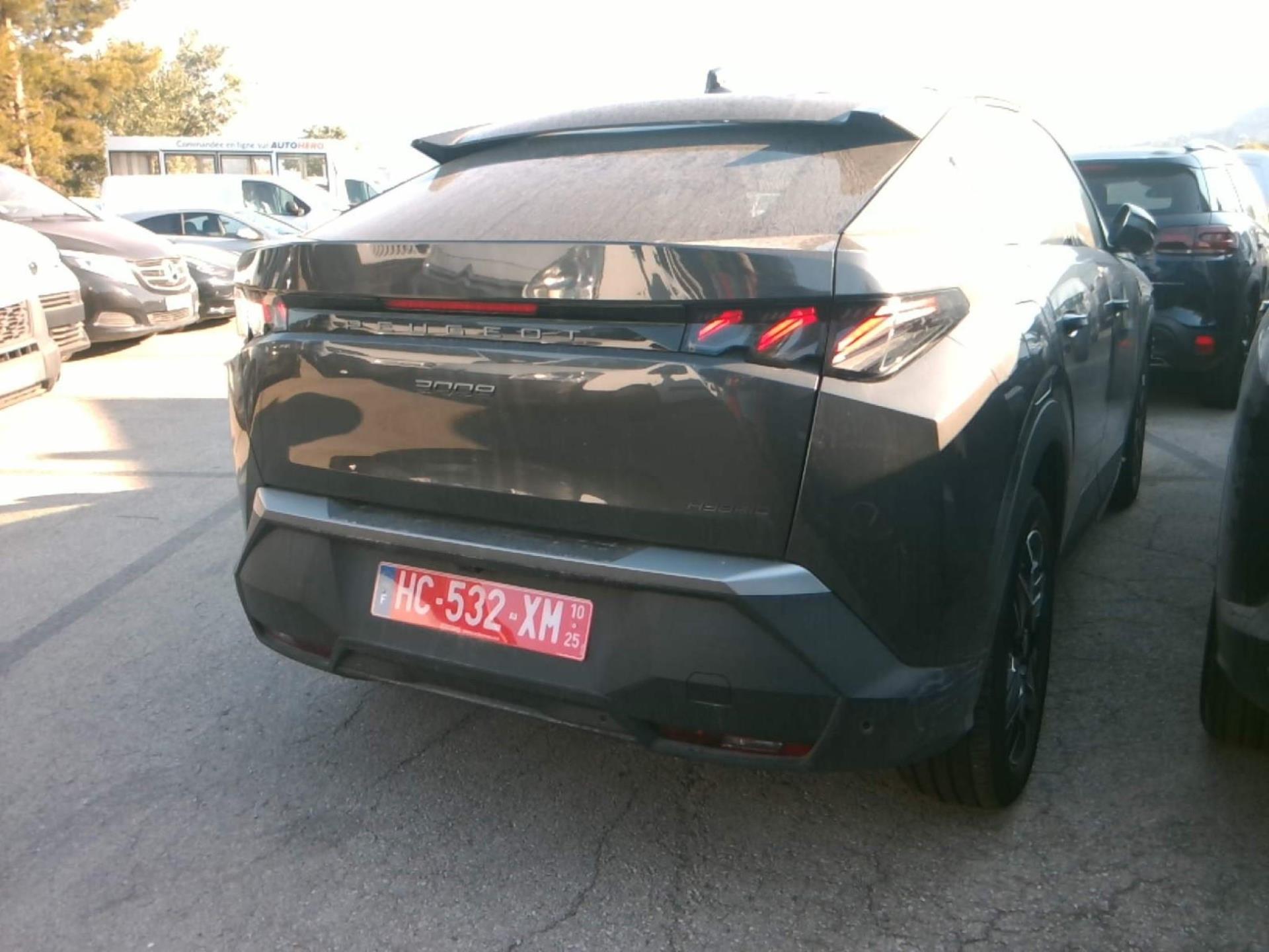 Peugeot 3008 Hybrid 136 e-DCS6 GT 2025