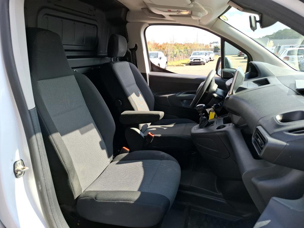 Peugeot PARTNER FOURGON STANDARD 650 KG BLUEHDI 100 S&S BVM6 PREMIUM 2022