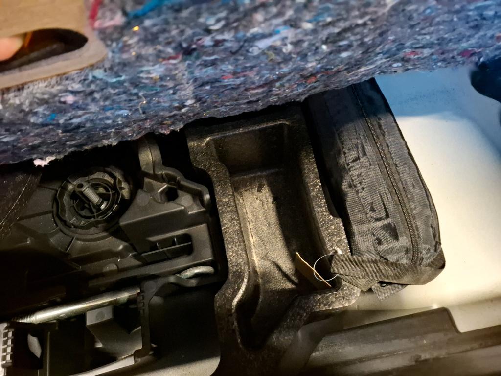 Peugeot 208 BlueHDi 100 S&S BVM6 Active 2021