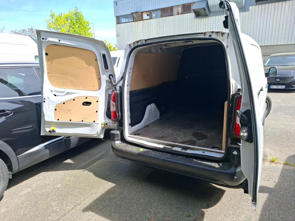 Peugeot PARTNER FOURGON XL 950 KG BLUEHDI 130 S&S EAT8 2023
