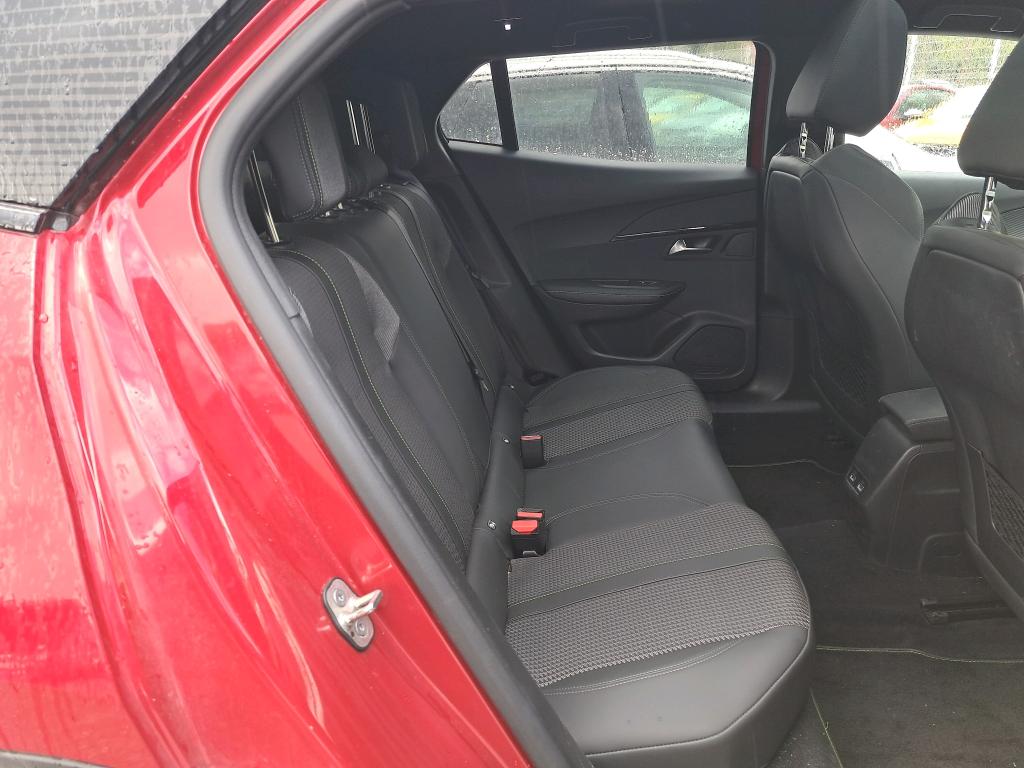 Peugeot 2008 PureTech 130 S&S BVM6 GT 2021