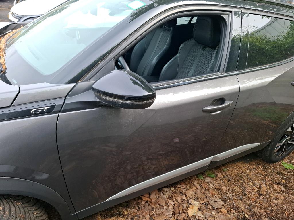 Peugeot 2008 PureTech 130 S&S EAT8 GT 2021