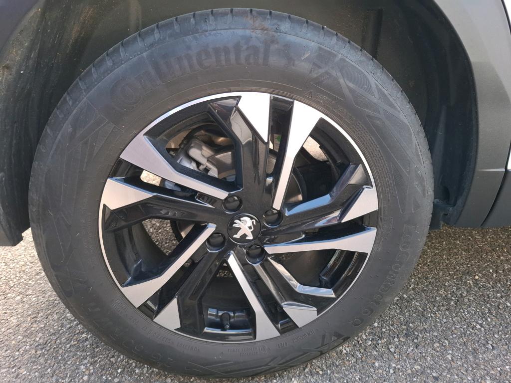 Peugeot 2008 PureTech 130 S&S EAT8 GT 2022