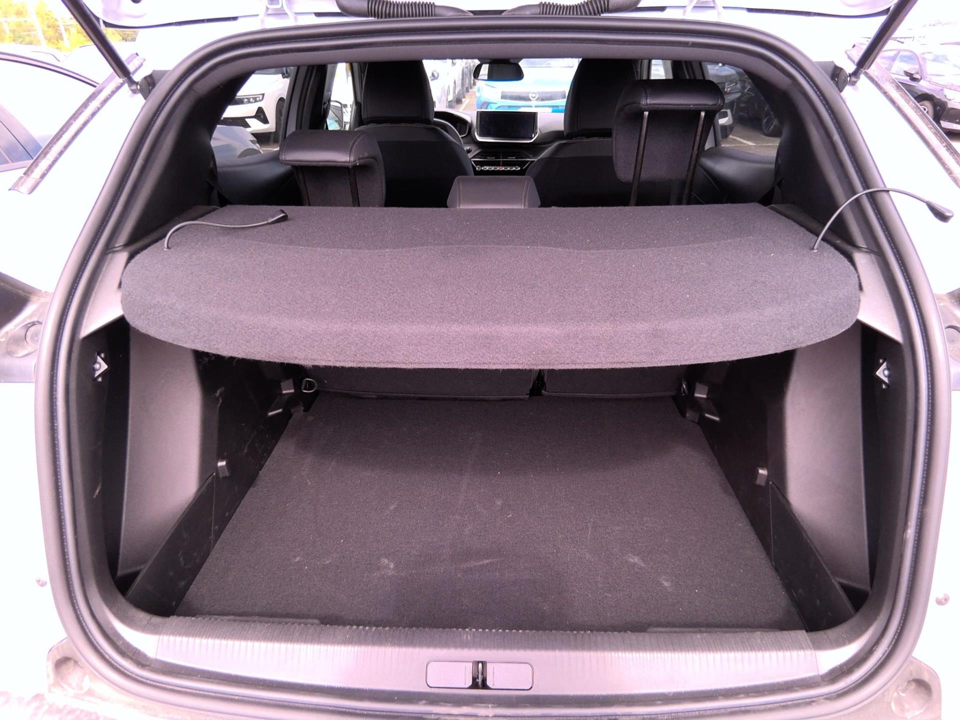 Peugeot 2008 Turbo 100 ch BVM6 Allure 2026