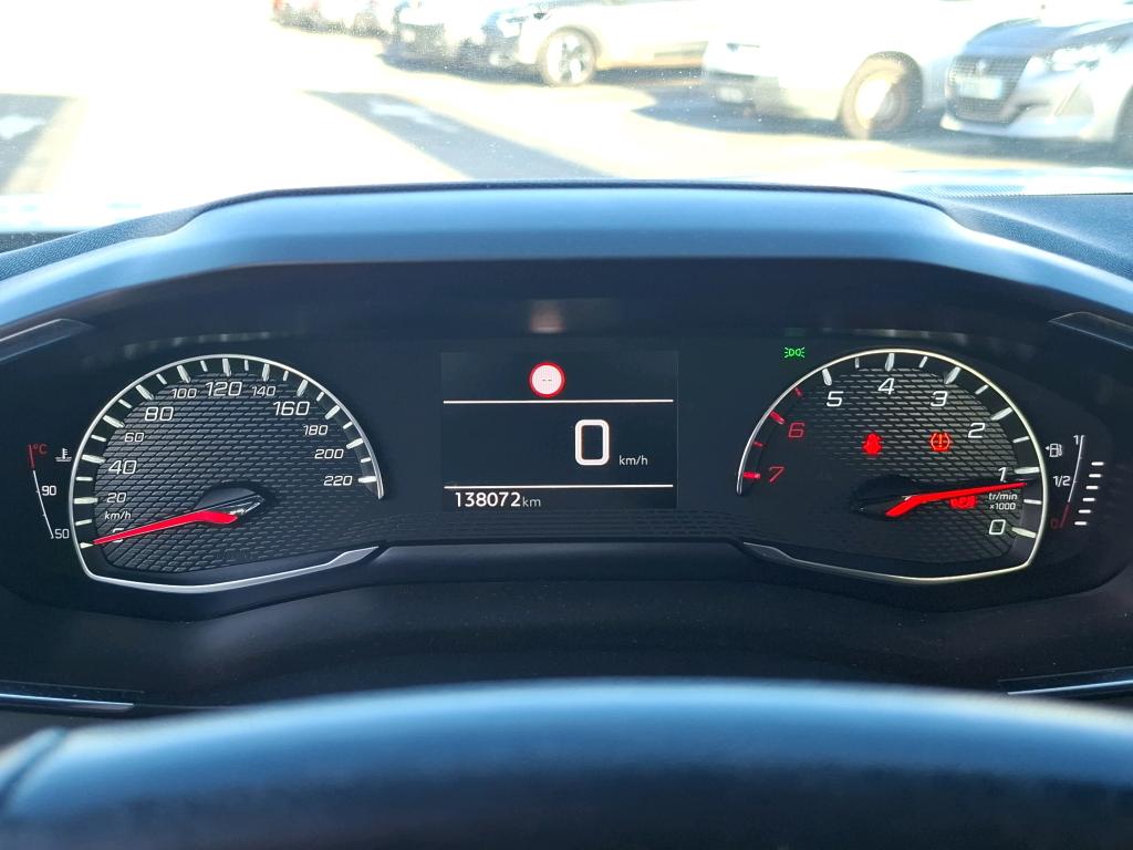 Peugeot 2008 BlueHDi 110 S&S BVM6 Active Pack 2022