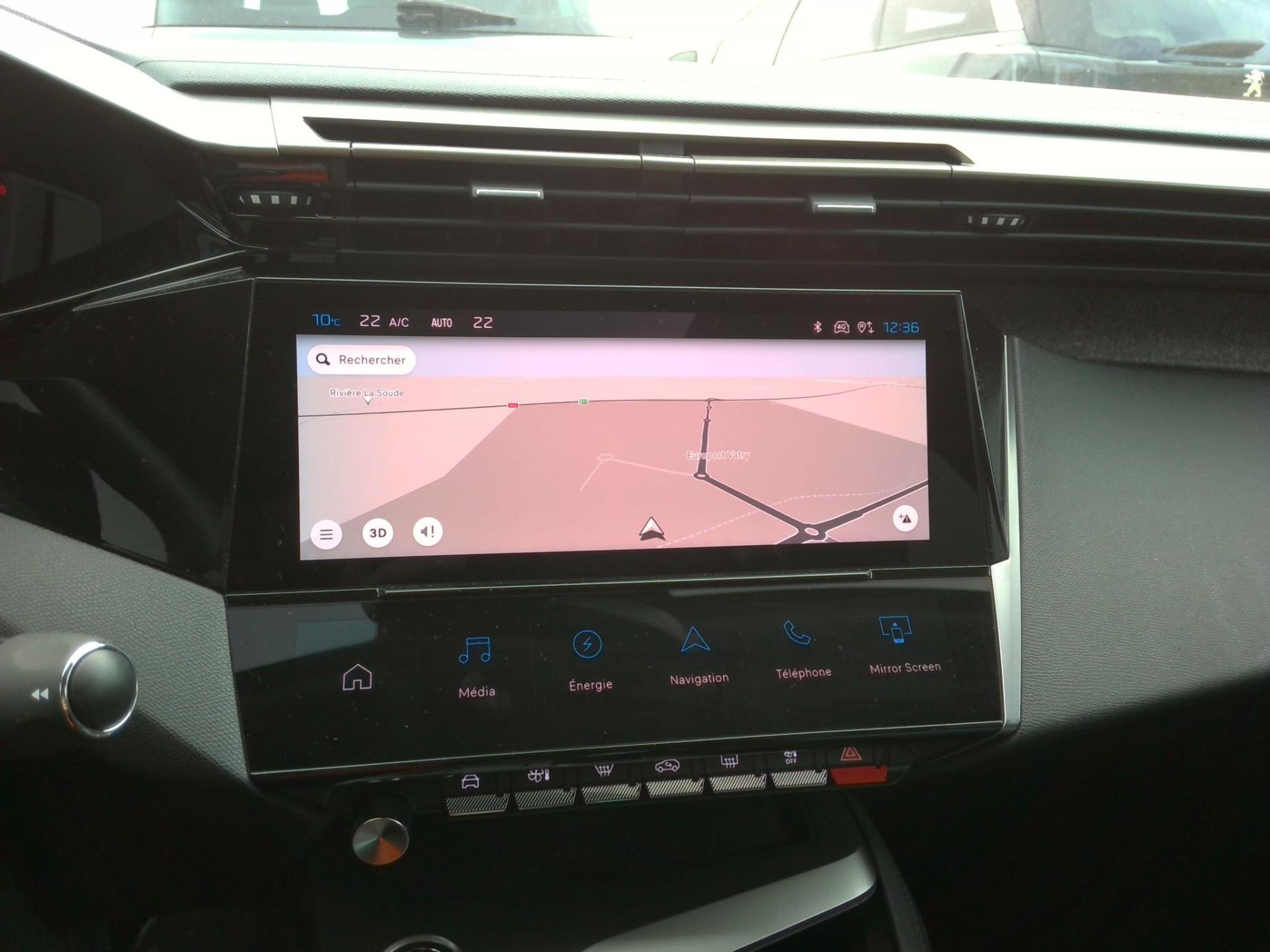 Peugeot 408 PHEV 225 e-EAT8 Allure Pack 2022