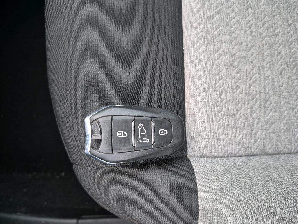 Citroen Berlingo Taille XL 7pl BlueHDi 130 S&S BVM6 Feel Pack 2022