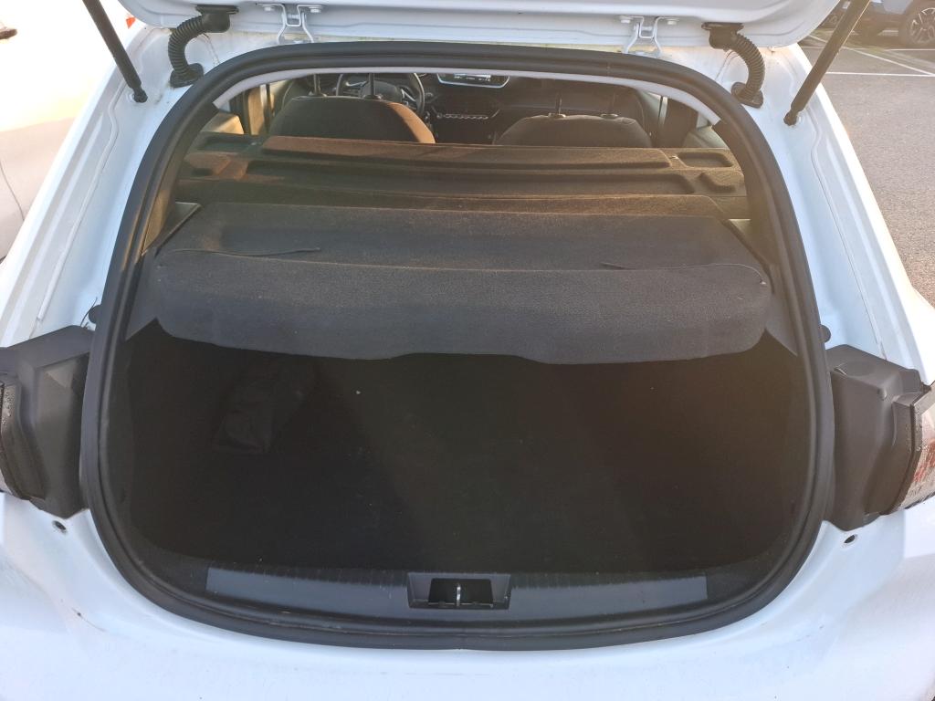 Peugeot 208 BLUEHDI 100 S&S BVM6 PREMIUM PACK 2021