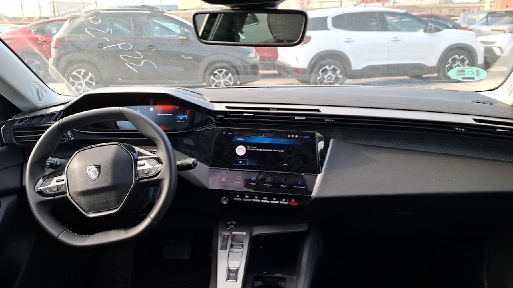 Foto Peugeot 408 12