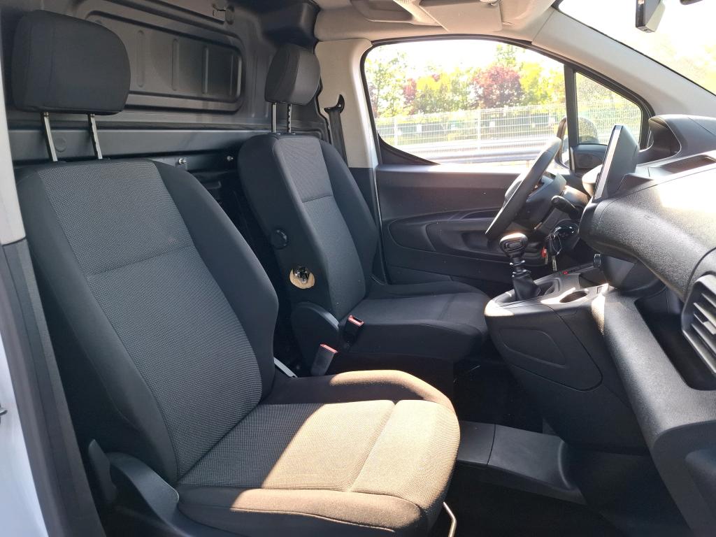 Peugeot PARTNER FOURGON STANDARD 650 KG PURETECH 110 S&S BVM6 ASPHALT 2021