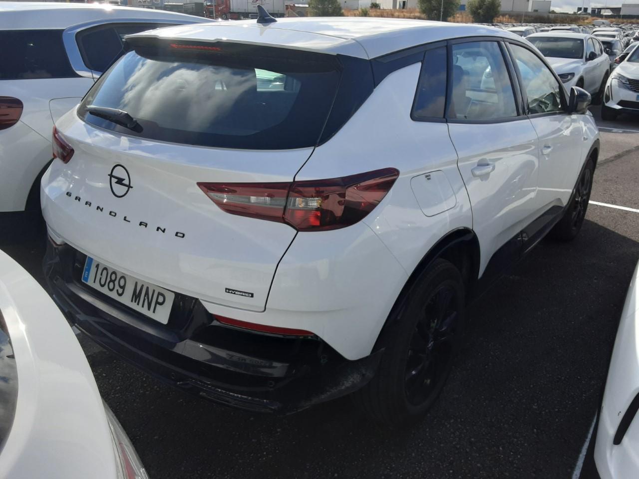 Foto Opel Grandland PHEV 8