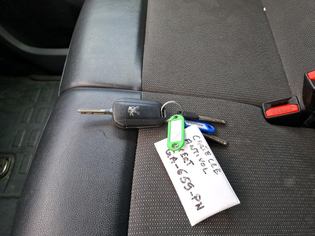 Peugeot EXPERT FGN TOLE STANDARD 2.0 BLUEHDI 120 S&S BVM6 ASPHALT 2021