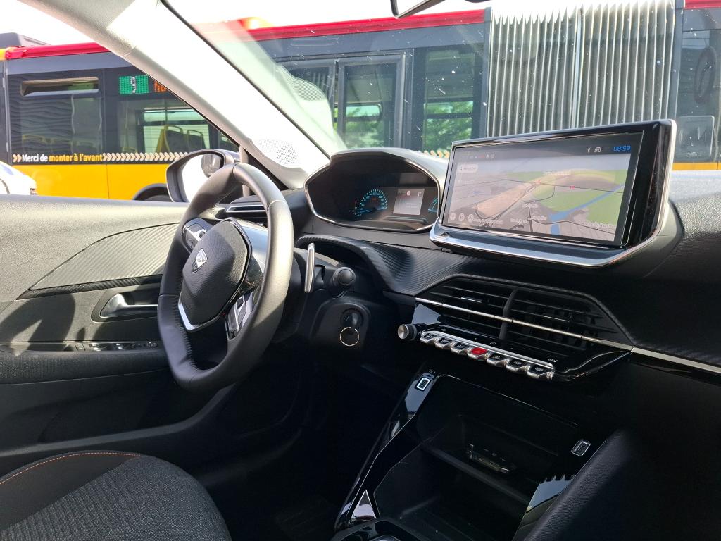 Peugeot 208 Hybrid 110 ch e-DCS6 Style 2025