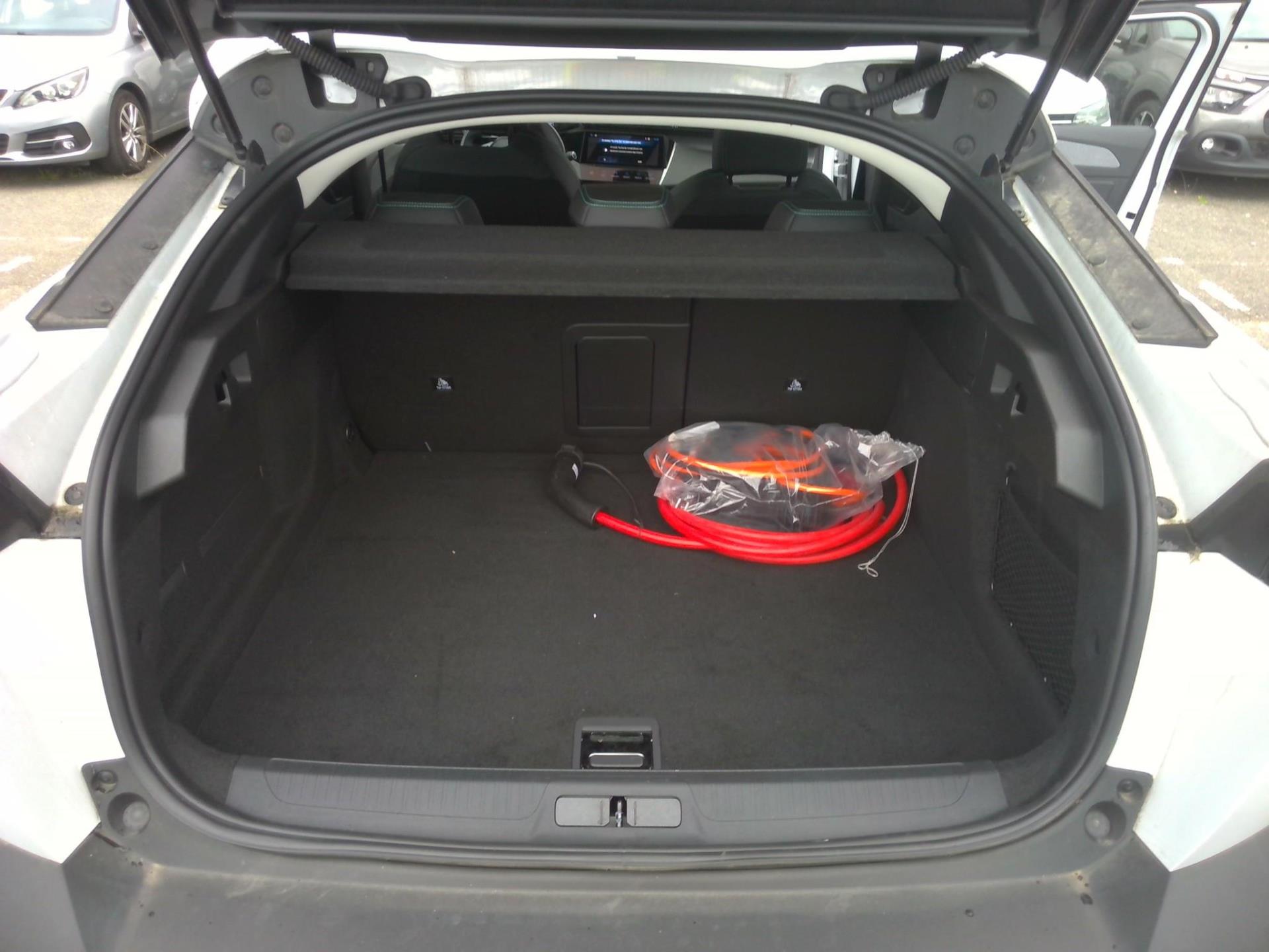 Peugeot 408 Electrique 58 kWh 210 ch Allure 2025