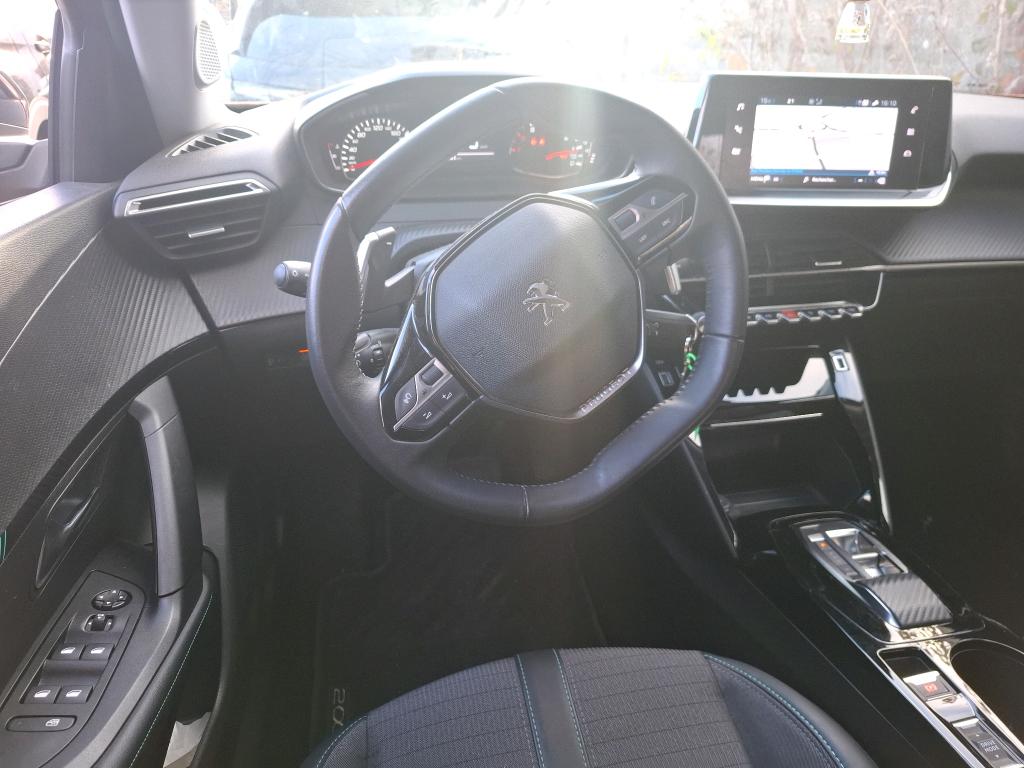 Peugeot 2008 BlueHDi 130 S&S EAT8 Allure 2022