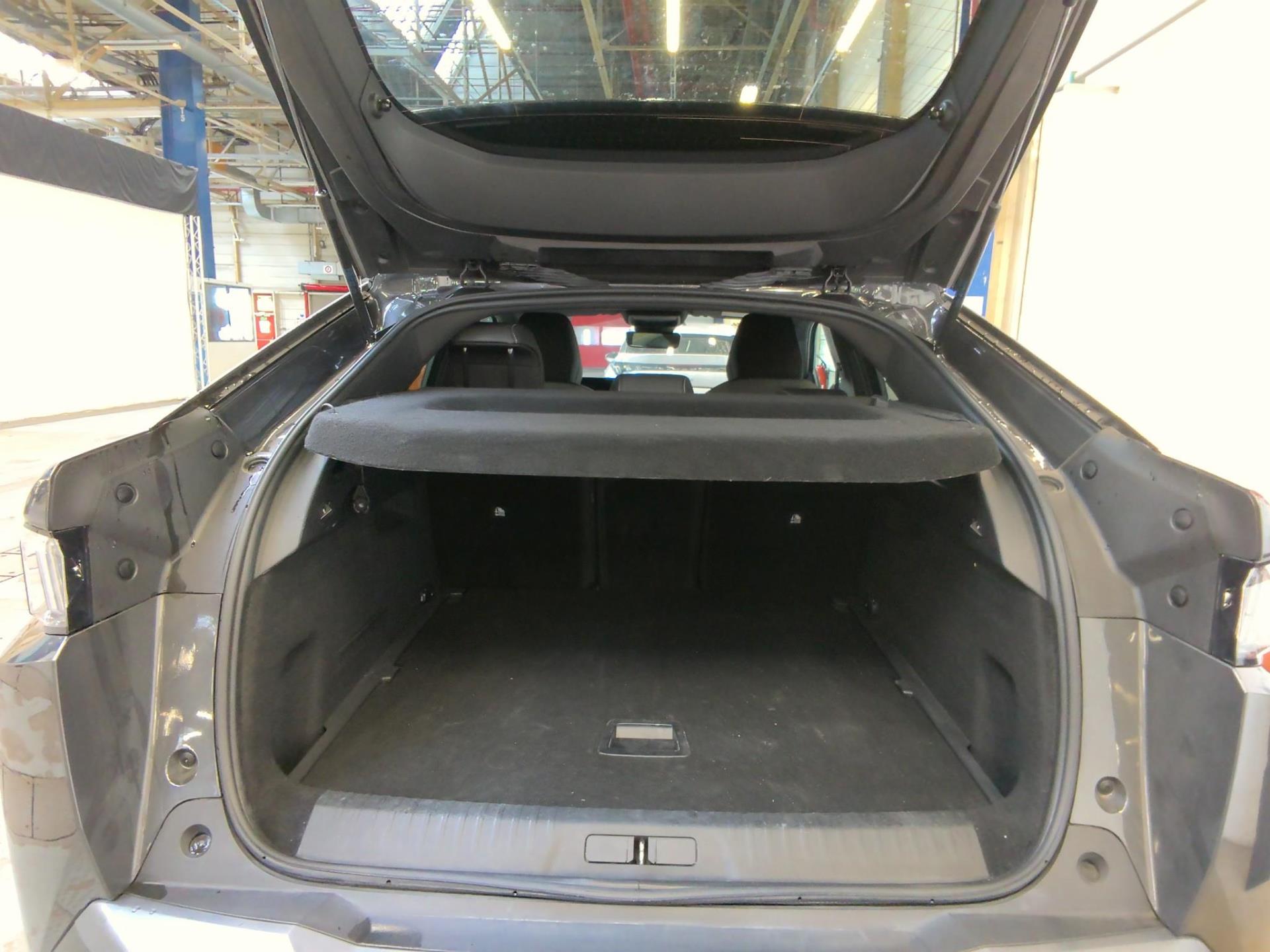 Peugeot 3008 Hybrid 136 e-DCS6 Allure 2024
