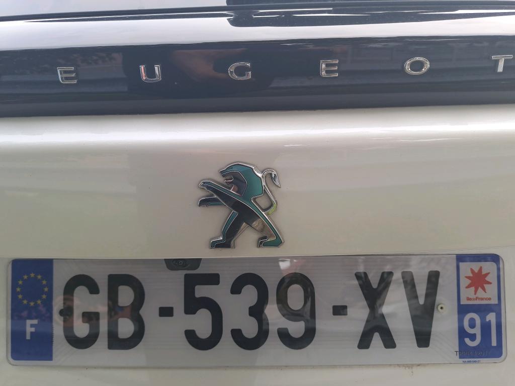 Peugeot 2008 Electrique 136 ch GT 2021