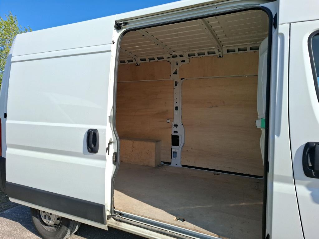 Peugeot BOXER TOLE 330 L2H2 BLUEHDI 120 S&S PREMIUM 2021