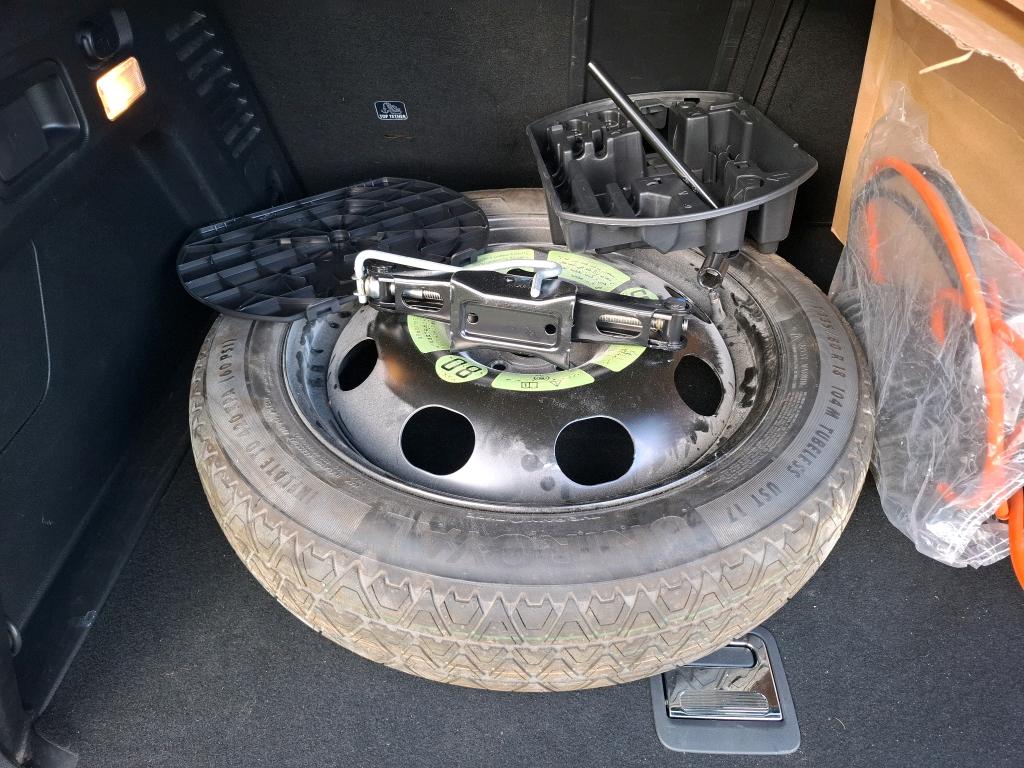 Peugeot 3008 Hybrid 225 e-EAT8 Allure 2022