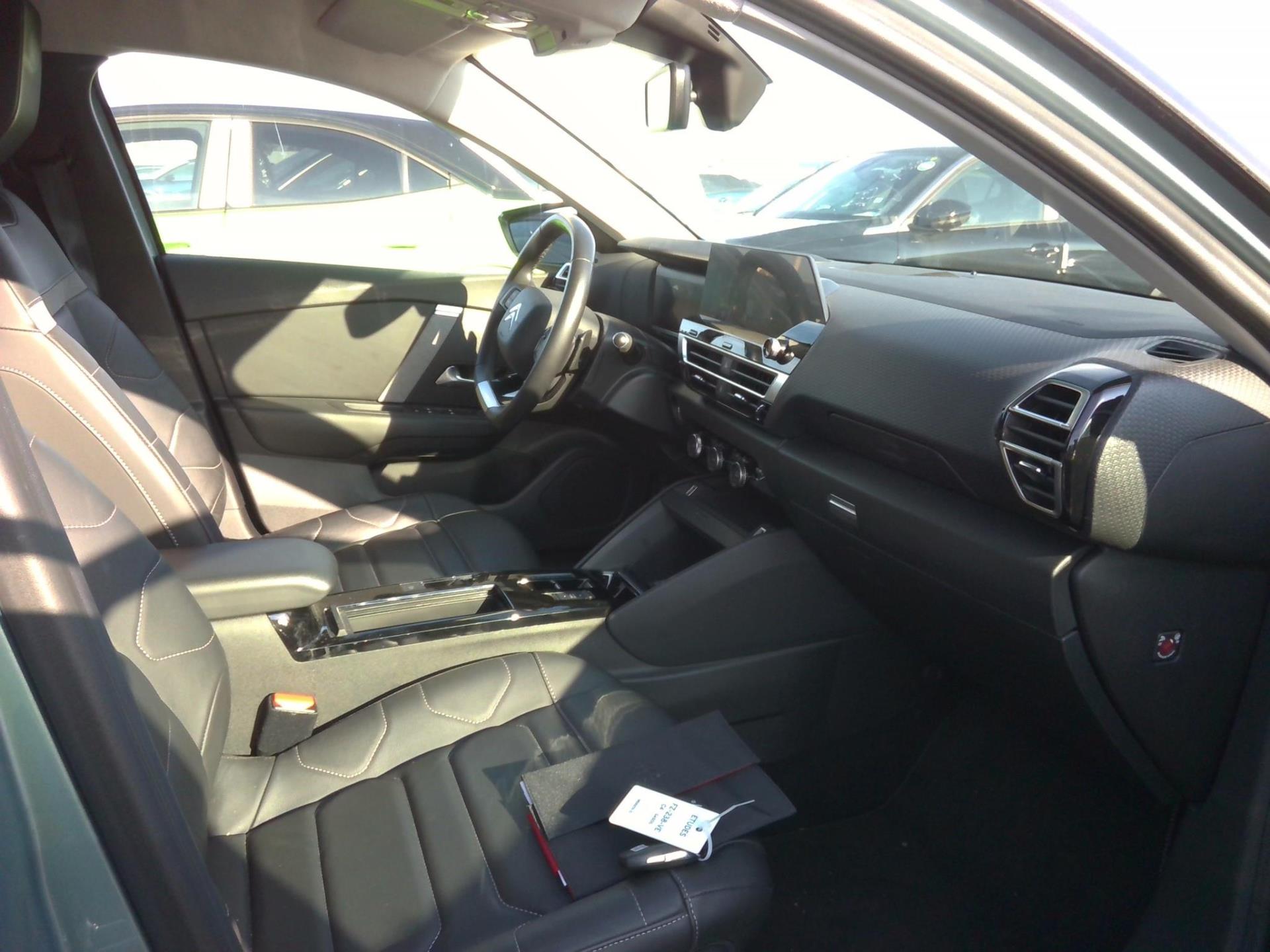 Citroen C4 BlueHDi 130 S&S EAT8 Shine Pack 2021