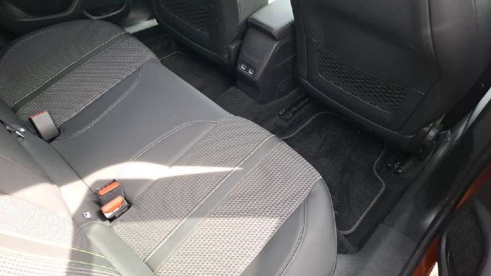 Foto Peugeot 2008 14