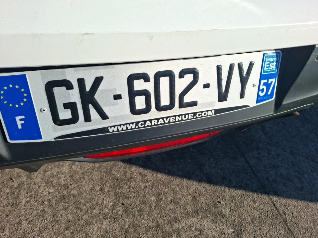 Peugeot 208 BLUEHDI 100 S&S BVM6 PREMIUM 2022