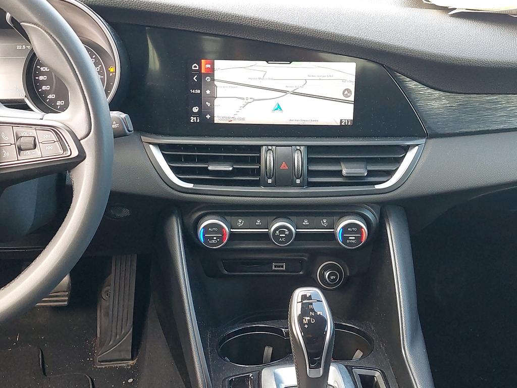 ALFA ROMEO Giulia 2.2 160 ch AT8 Super 2021