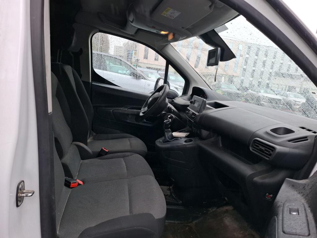 Peugeot PARTNER FOURGON STANDARD 650 KG BLUEHDI 100 S&S BVM5 PREMIUM 2020