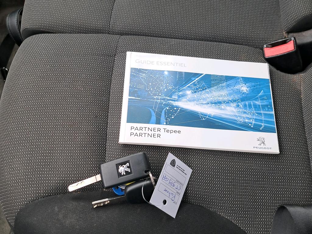 Peugeot PARTNER FOURGON ELECTRIC STANDARD PREMIUM AVEC BATTERIE 2018