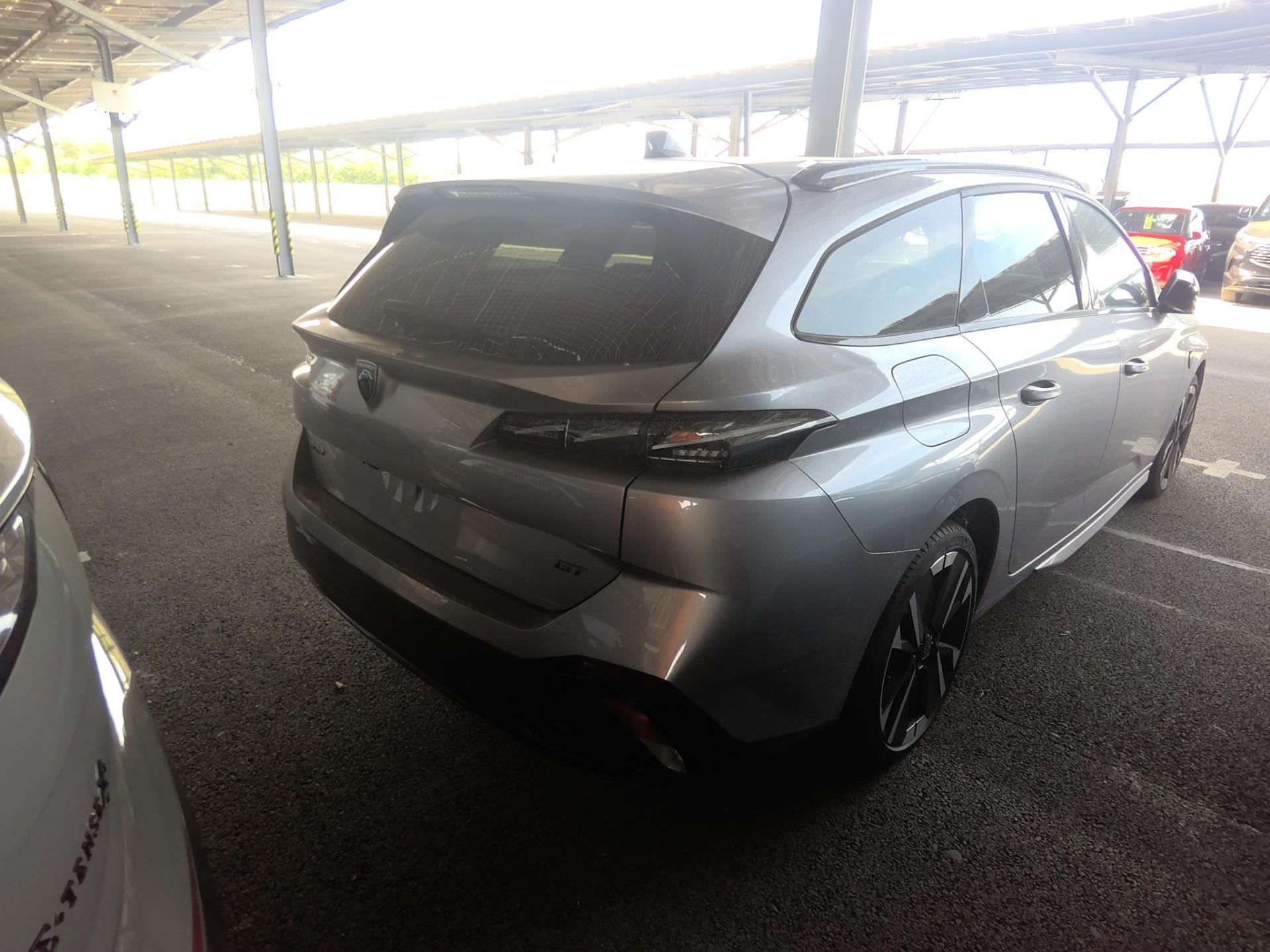 Peugeot 308 SW BlueHDi 130ch S&S EAT8 GT 2026