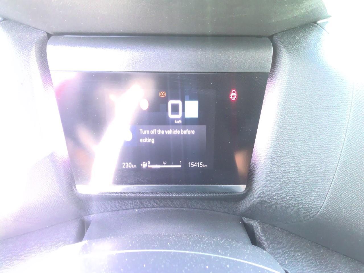 Foto Citroën C4 X 6
