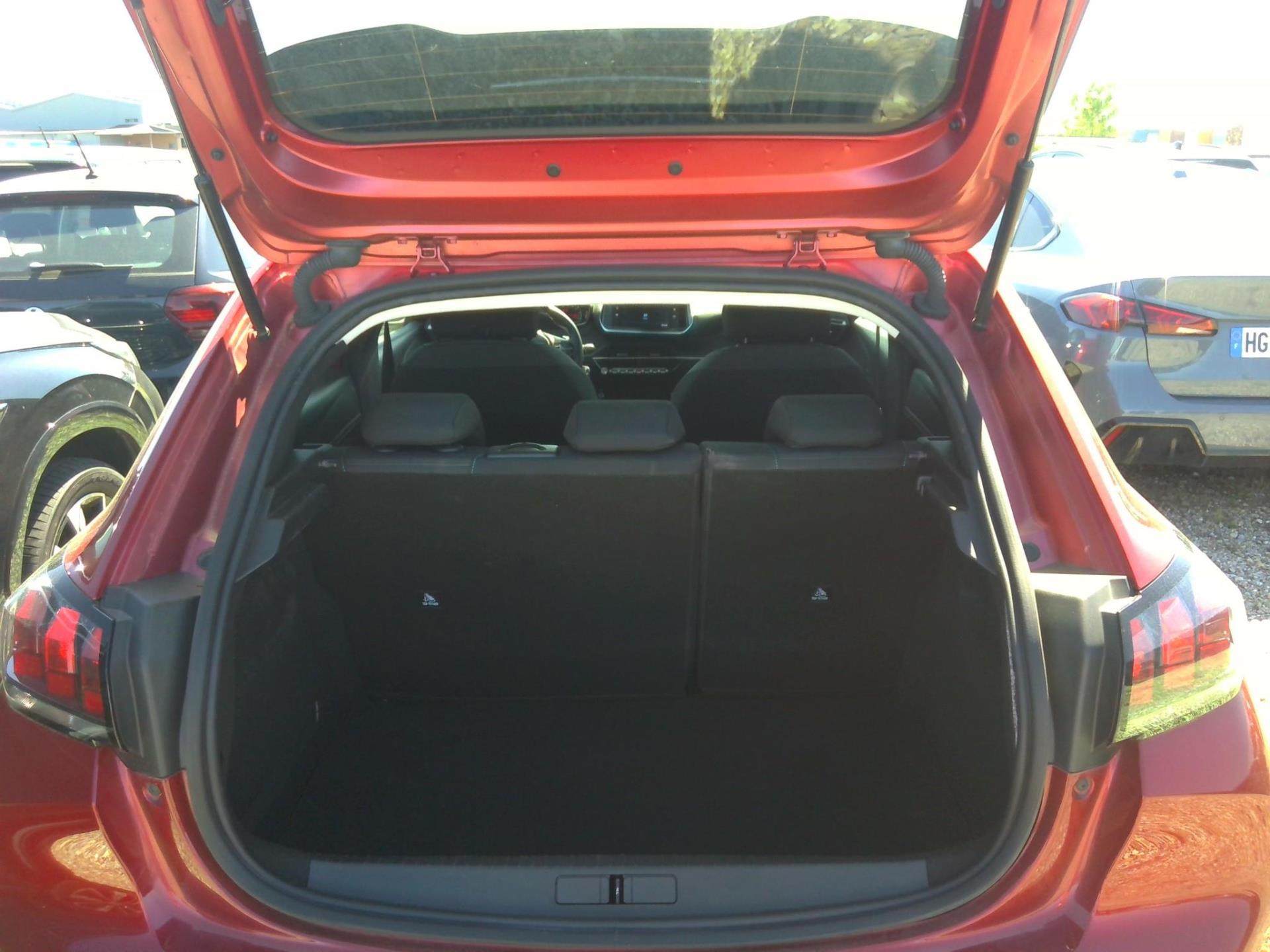 Peugeot 208 PureTech 100 S&S EAT8 Style 2022