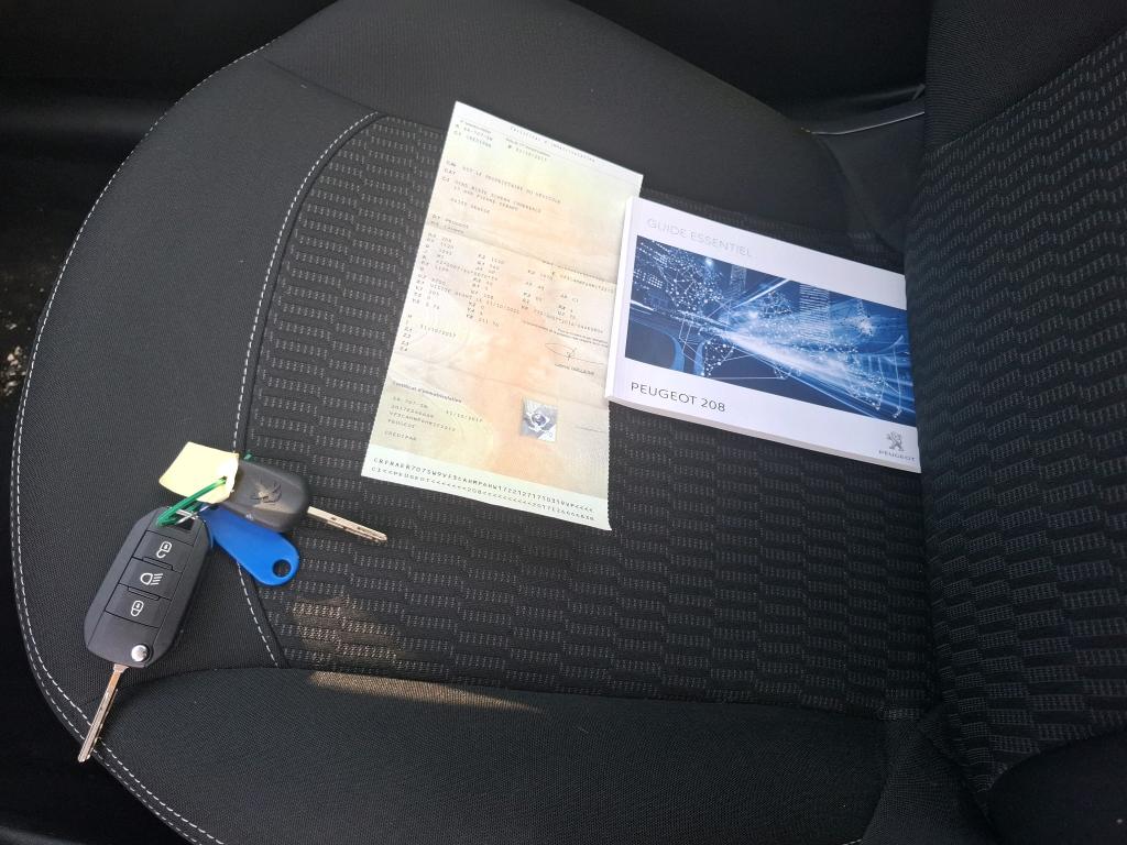 Peugeot 208 1.2 PureTech 68ch BVM5 Active 2017