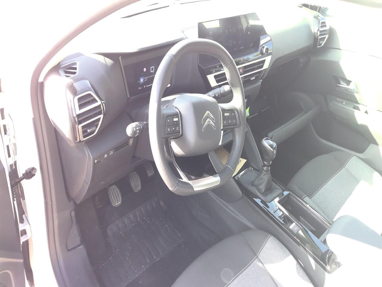 Foto Citroën C4 X 3