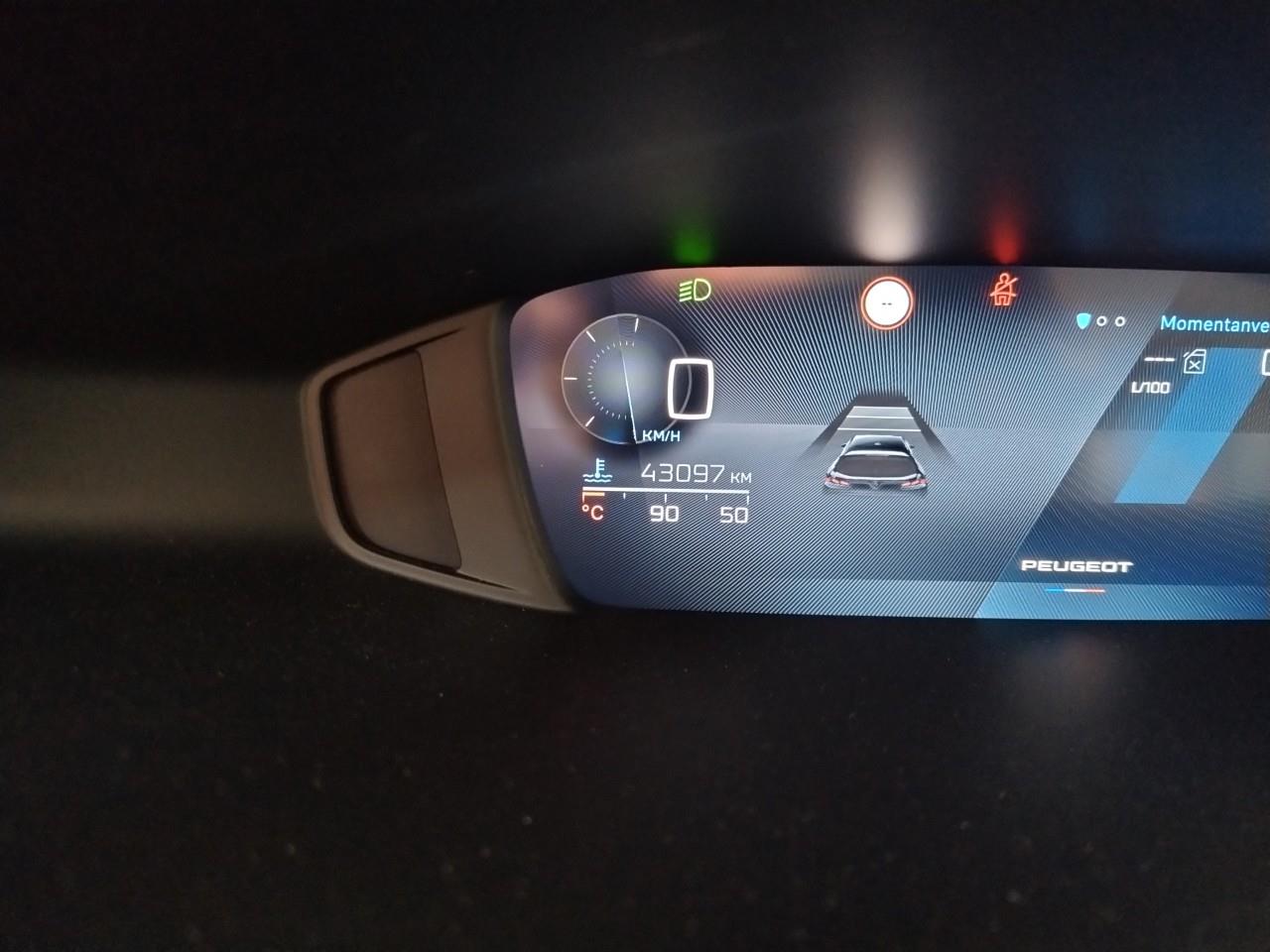 Peugeot 308 III 