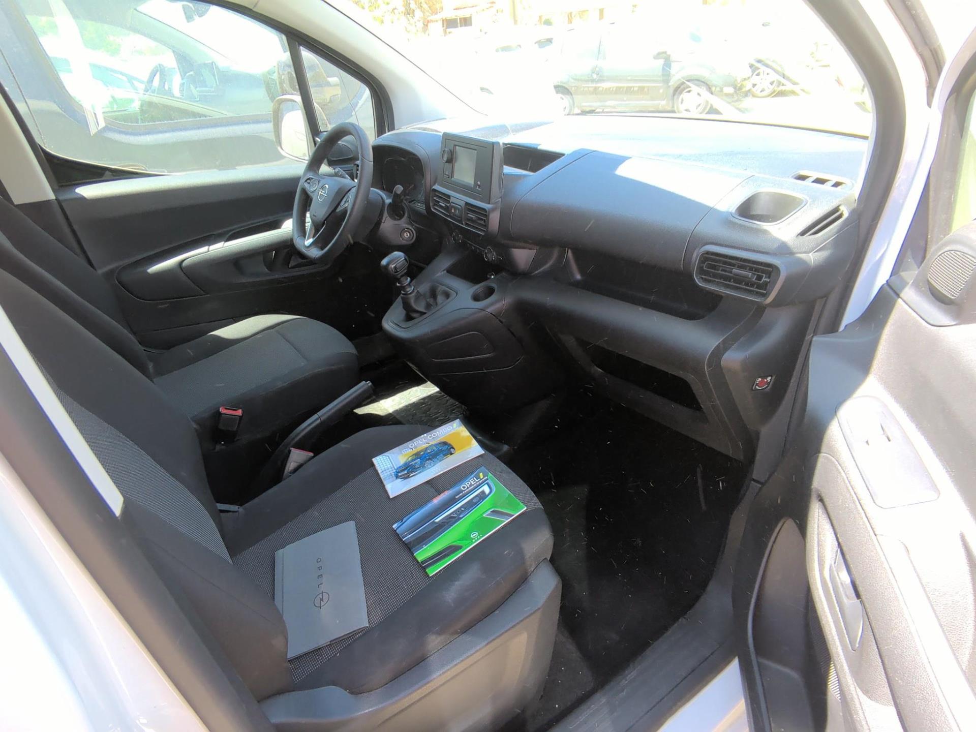 Opel COMBO CARGO M 600 KG PURETECH 110 S&S BVM6 2024