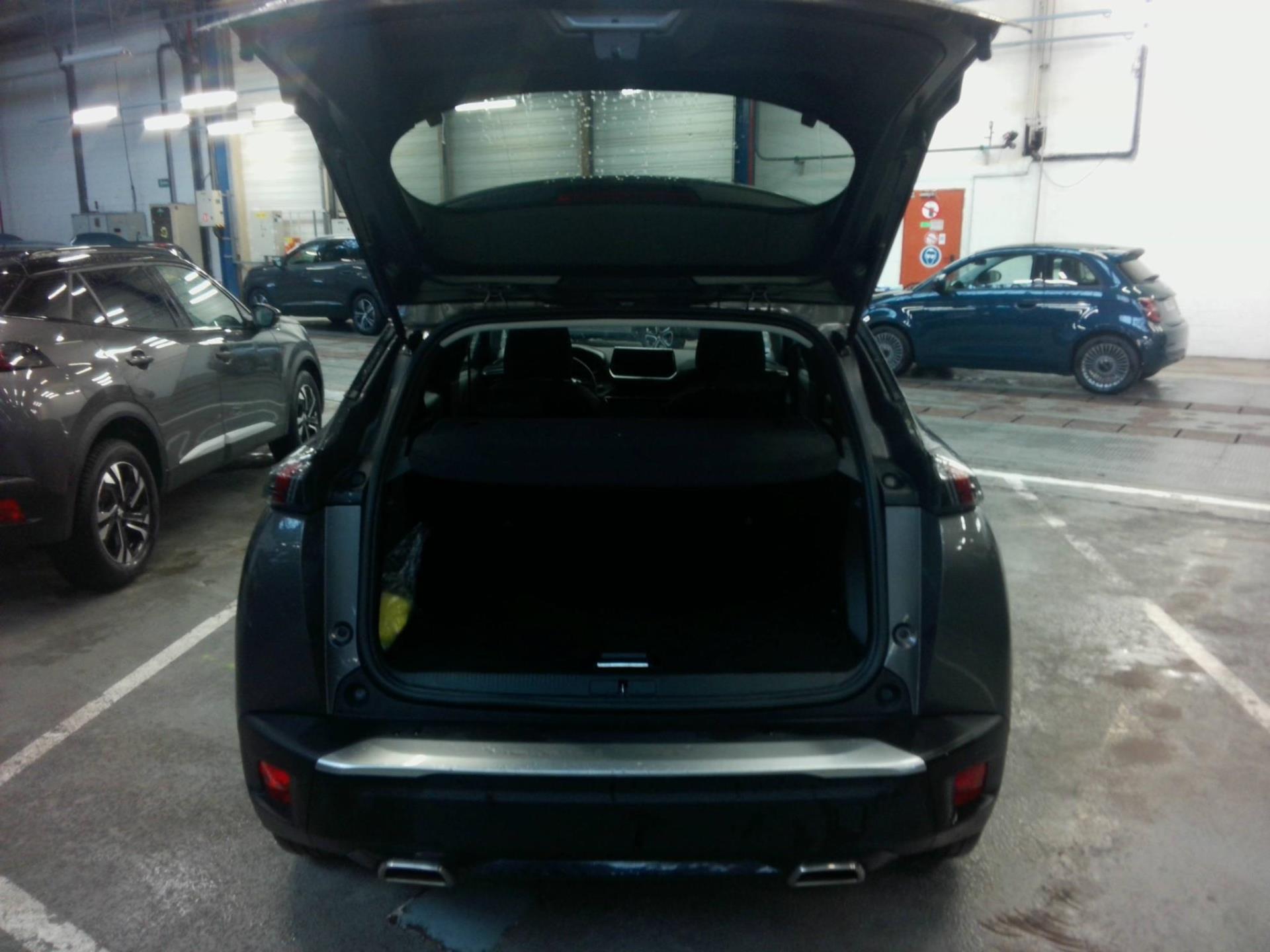 Peugeot 2008 PureTech 130 S&S BVM6 Style 2022