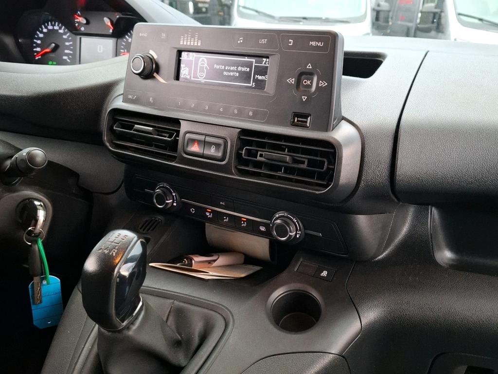 Peugeot PARTNER FOURGON STANDARD 650 KG BLUEHDI 100 S&S BVM5 PREMIUM 2020