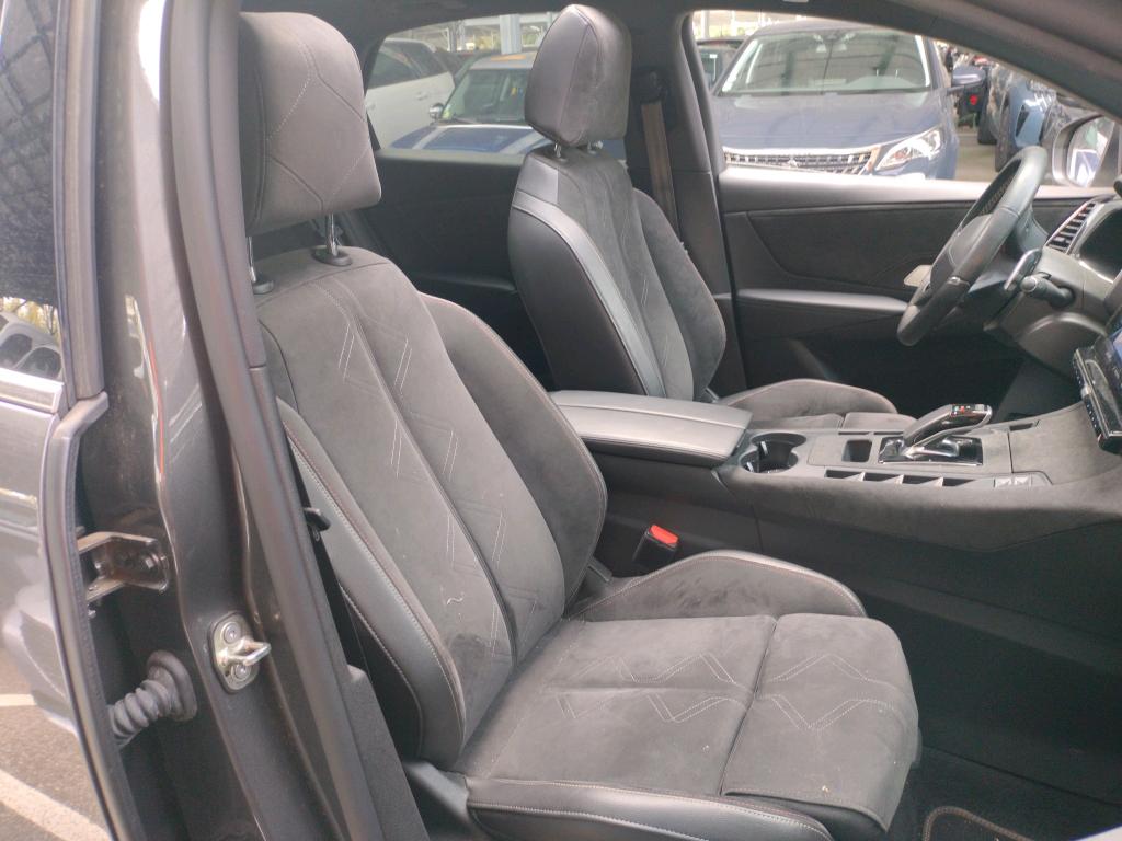 DS DS7 Crossback Hybride E-Tense 300 EAT8 4x4 Performance Line+ 2021