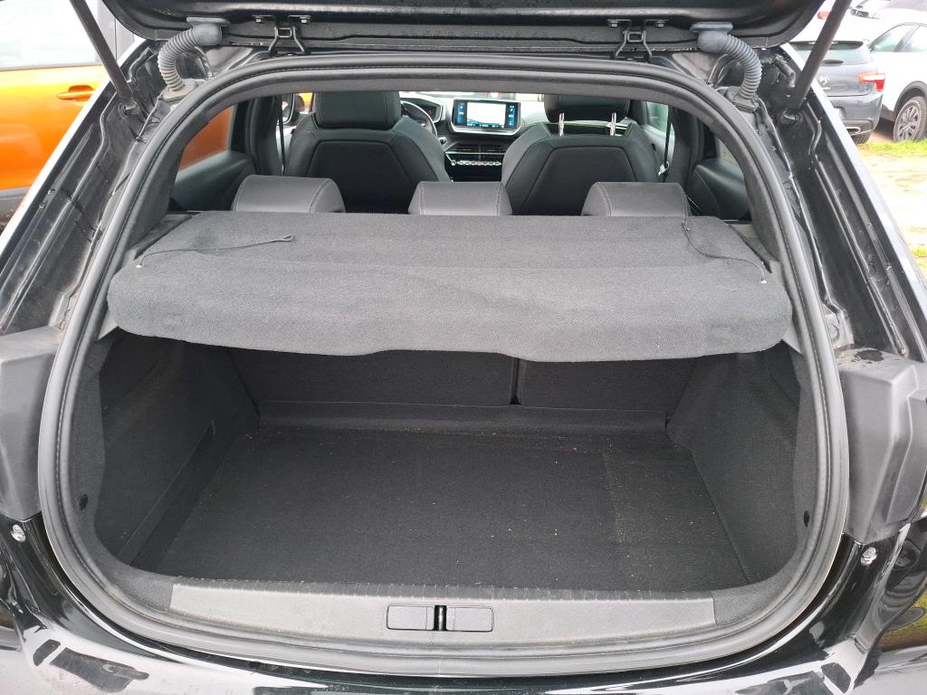 Peugeot 208 PureTech 100 S&S EAT8 GT 2021