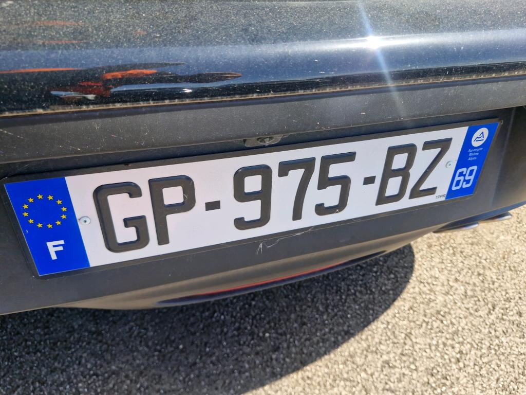 DS DS3 Crossback PureTech 130 EAT8 Rivoli 2023