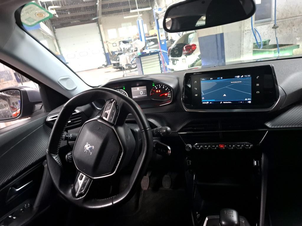 Peugeot 2008 BlueHDi 110 S&S BVM6 Active Business 2021