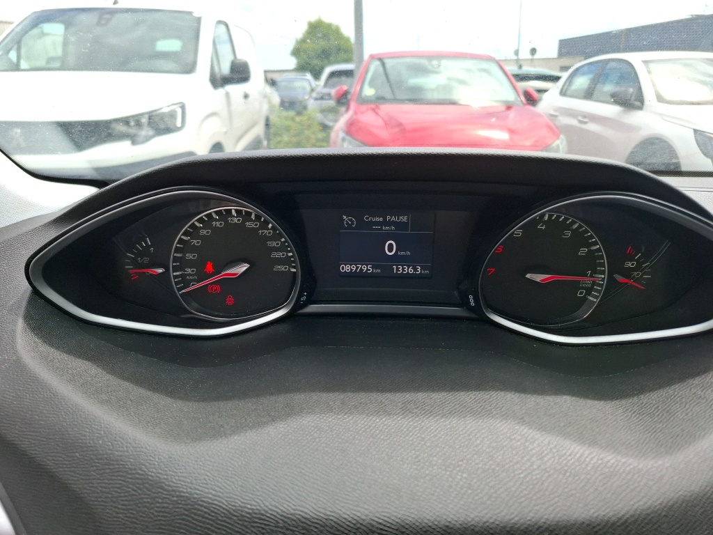 Peugeot 308 SW PureTech 110ch S&S BVM6 Active Pack 2021