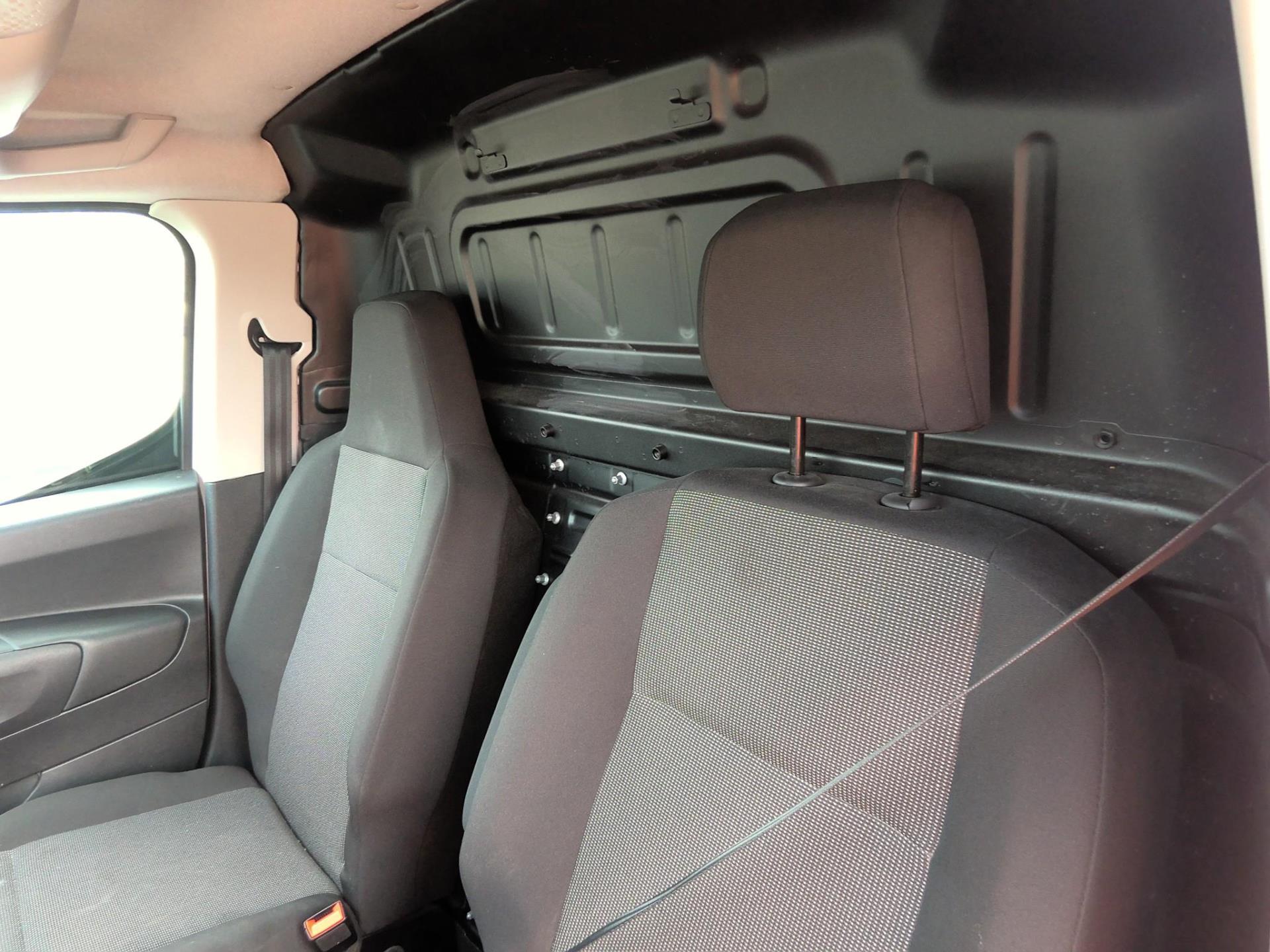 Citroen BERLINGO VAN TAILLE XL 950KG BLUEHDI 100 S&S BVM6 2023