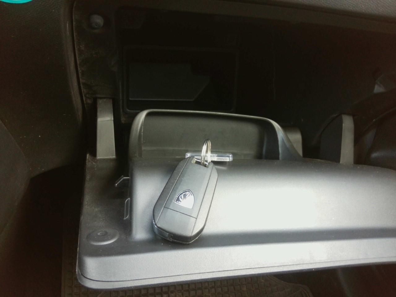 Foto Peugeot 308 8