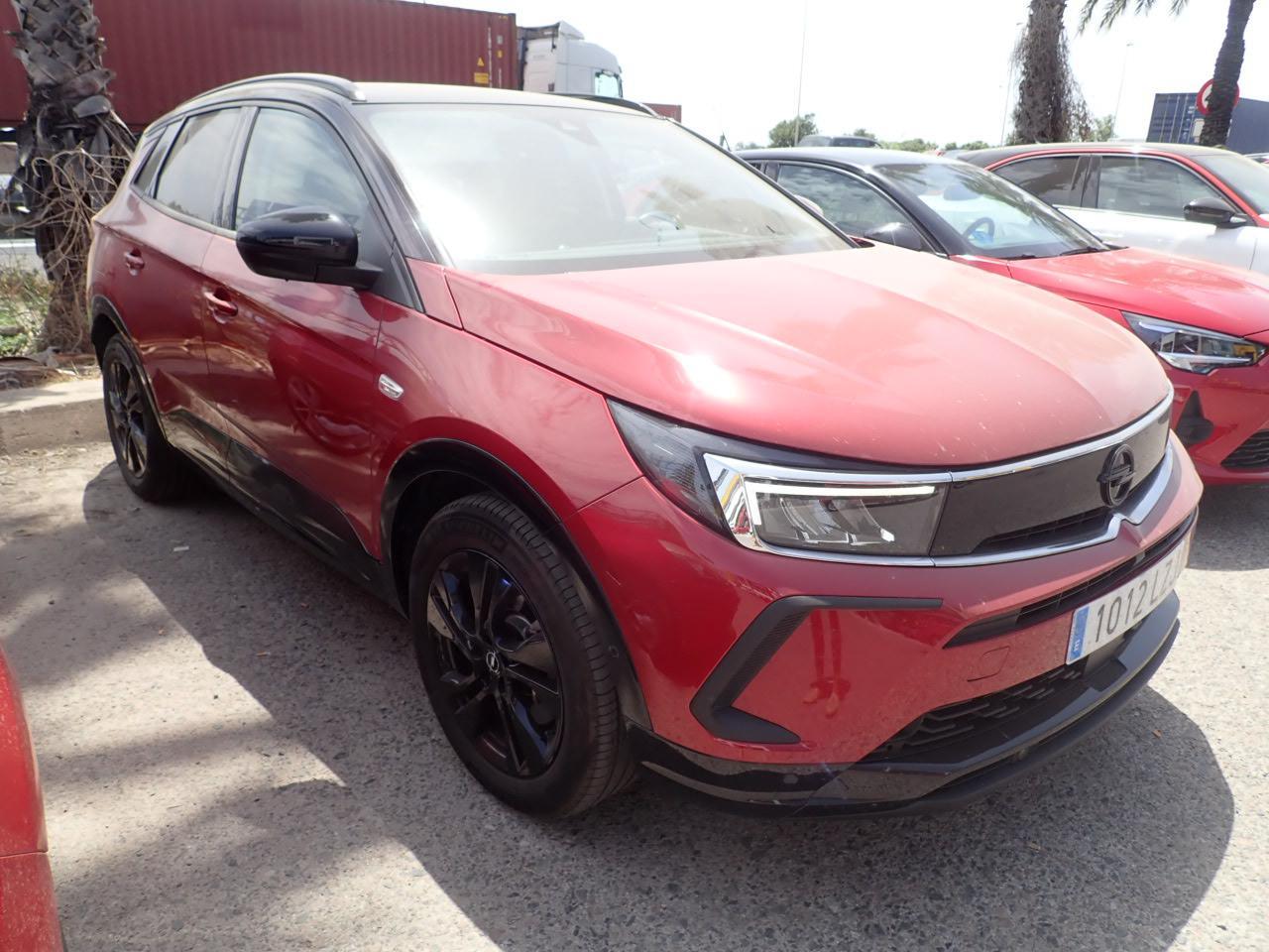 Foto Opel Grandland PHEV 4