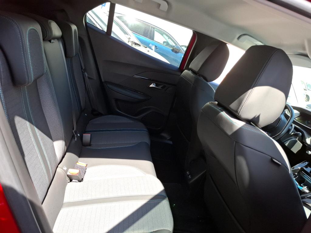 Peugeot 2008 PureTech 130 S&S EAT8 Allure Pack 2021
