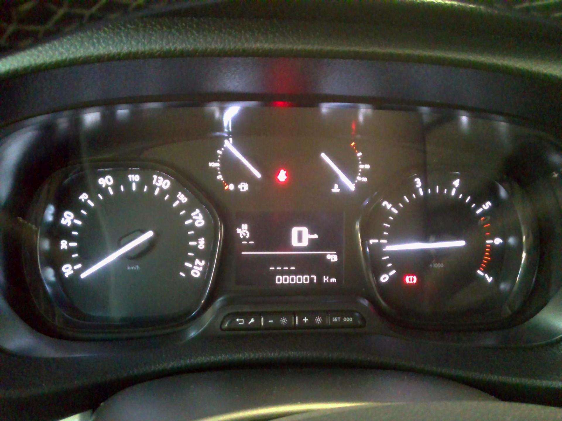 Opel VIVARO FGN TAILLE M BLUEHDI 120 S&S BVM6  2023